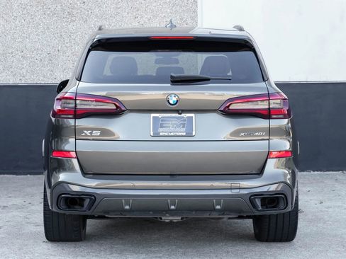 Used 2022 BMW X5 xDrive40i w/ M Sport Package image 14