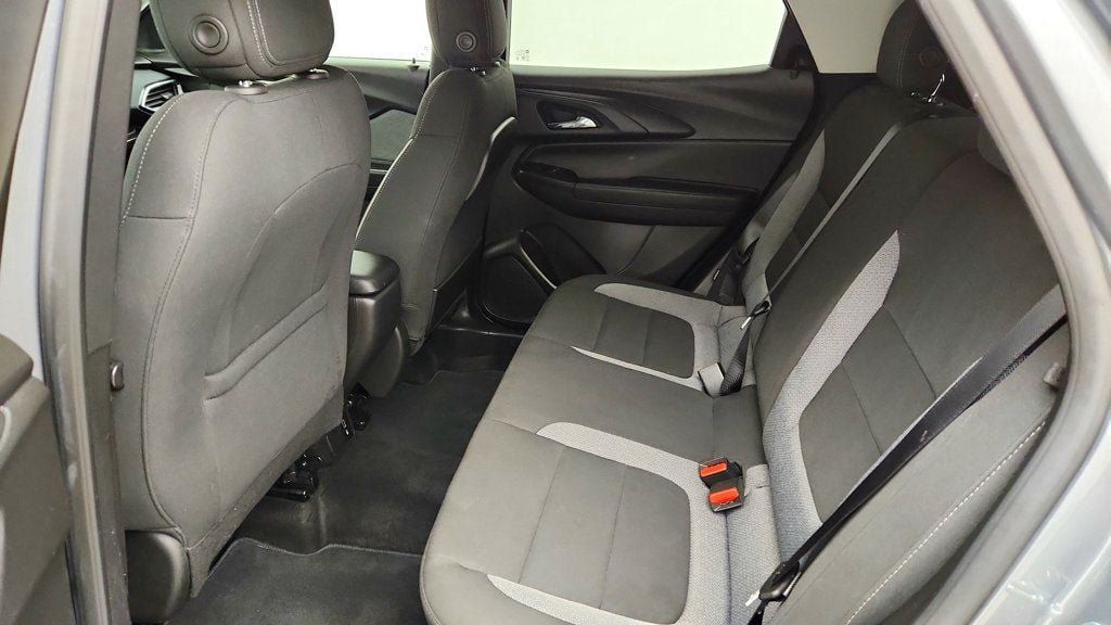 Used 2023 Chevrolet TrailBlazer LT w/ Convenience Package AWD/4WD image 19