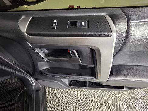 Used 2023 Toyota 4Runner SR5 Premium w/ Moonroof Package RWD image 39