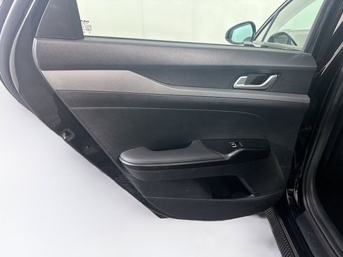 Used 2025 Kia K5 LXS FWD image 27