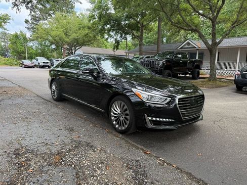Used 2018 Genesis G90 5.0 Ultimate AWD/4WD image 3