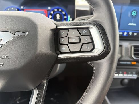 Certified 2026 Ford Mustang Coupe RWD image 26