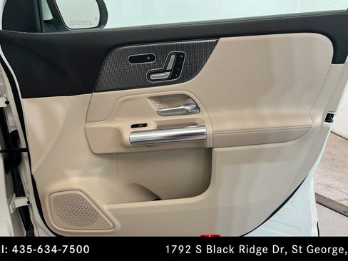 Certified 2022 Mercedes-Benz GLA 250 4MATIC w/ Premium Package Lite image 23
