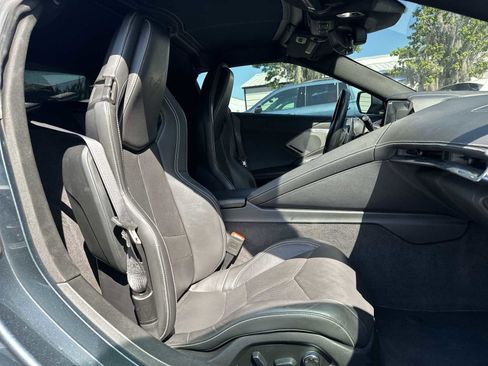 Used 2020 Chevrolet Corvette Stingray Preferred Cpe w/ 2LT Preferred Equipment Group RWD image 19