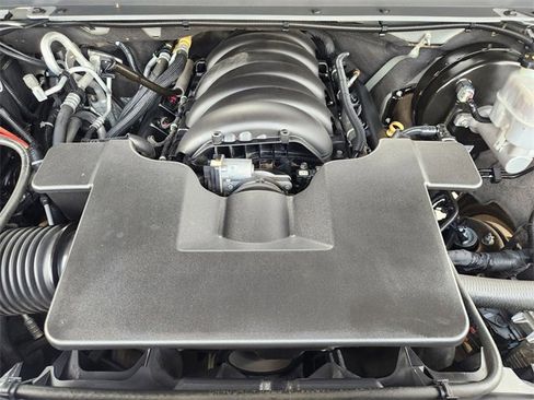 Used 2020 Chevrolet Suburban Premier image 8