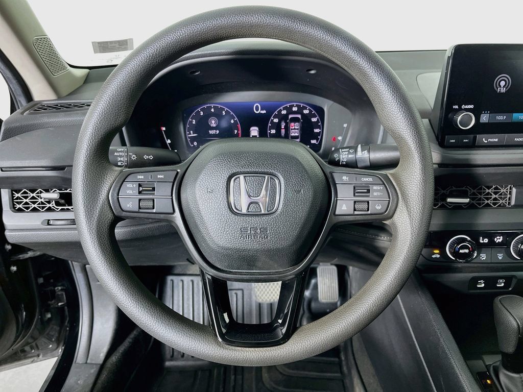 Used 2024 Honda Accord EX image 11