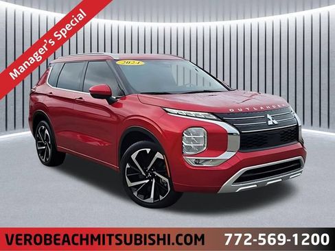 Used 2024 Mitsubishi Outlander SEL FWD image 1