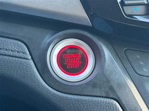 Certified 2026 Honda Odyssey EX-L image 33