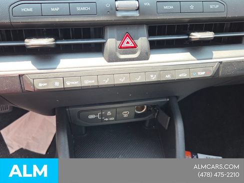 Used 2025 Kia K4 FWD image 22