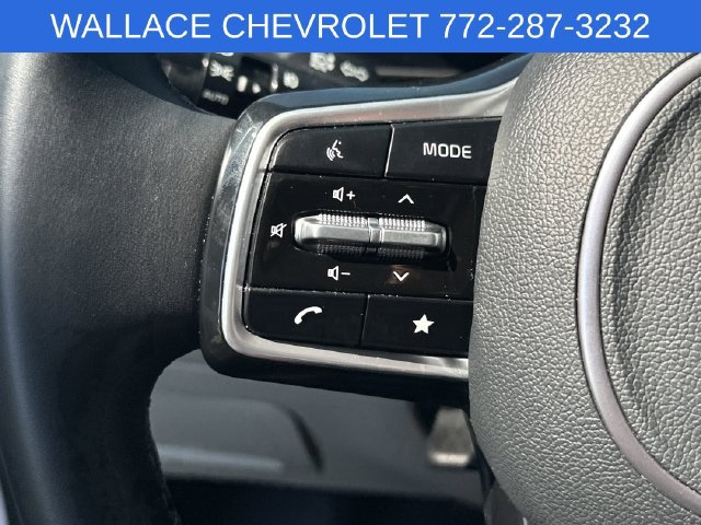 Used 2025 Kia Sorento EX w/ Panoramic Sunroof Package AWD/4WD image 23