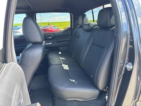 Certified 2023 Toyota Tacoma Limited AWD/4WD image 18