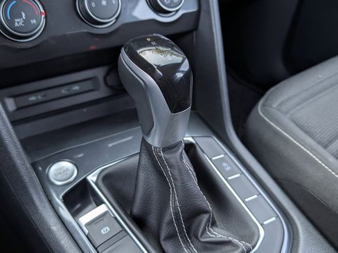 Used 2024 Volkswagen Tiguan S w/ MDO Package, Three-Row image 31