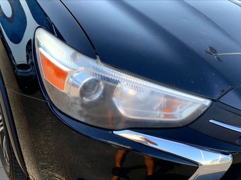 Used 2019 Mitsubishi Outlander Sport SE AWD/4WD image 27