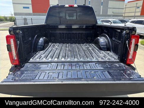 Used 2024 Ford F250 Lariat AWD/4WD image 23