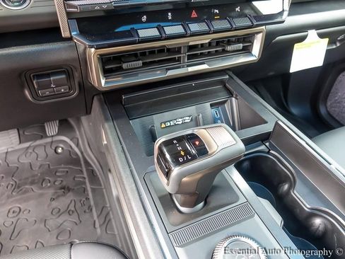 New 2025 GMC Hummer EV 3X image 24