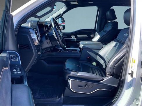 Certified 2024 Ford F350 Platinum w/ FX4 Off-Road Package image 24