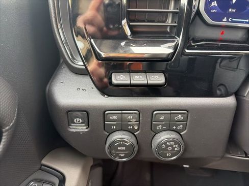 New 2026 Chevrolet Silverado 1500 ZR2 w/ Dark Appearance Package image 30