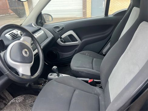 Used 2012 smart fortwo passion image 10