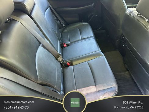 Used 2017 Subaru Outback 2.5i Limited AWD/4WD image 13