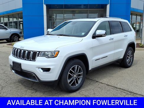 Used 2018 Jeep Grand Cherokee Limited AWD/4WD image 3