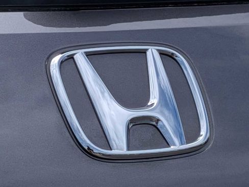 Certified 2024 Honda HR-V LX image 12