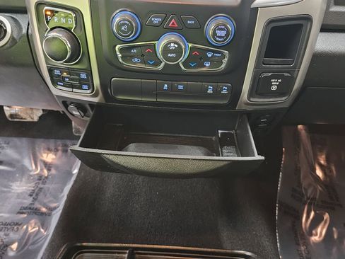 Used 2019 RAM 1500 Big Horn image 21