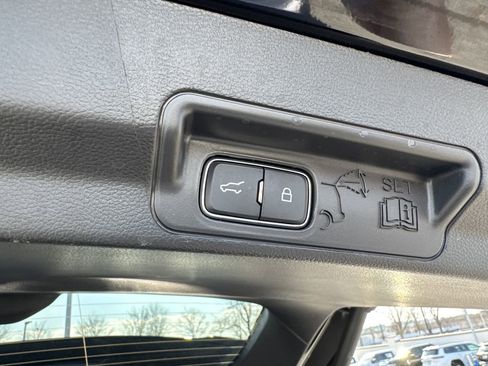 New 2026 Ford Explorer ST-Line image 39