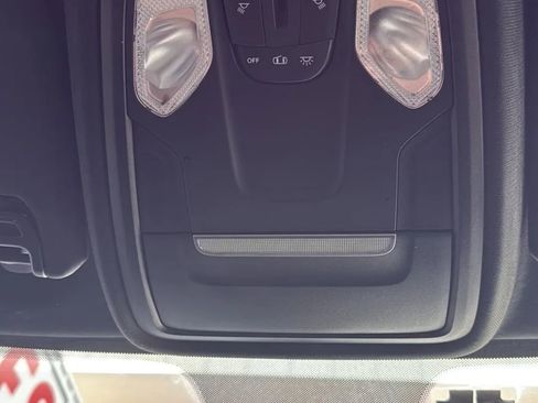 Used 2021 RAM 4500 Tradesman w/ Chrome Appearance Group image 23