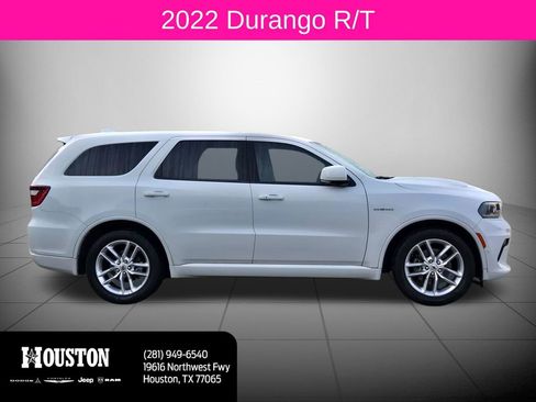 Used 2022 Dodge Durango R/T w/ Trailer Tow Group IV RWD image 2