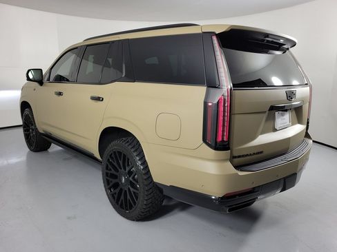 New 2026 Cadillac Escalade Sport w/ Touring Package AWD/4WD image 4