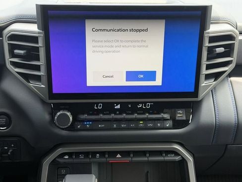 New 2026 Toyota Tundra Platinum AWD/4WD image 16