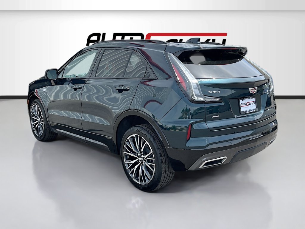 Used 2024 Cadillac XT4 Sport AWD/4WD image 5