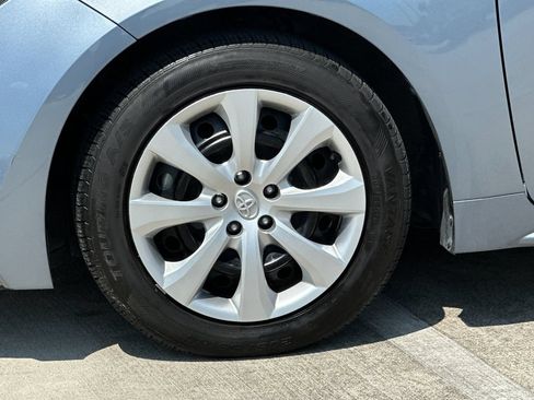 Used 2025 Toyota Corolla LE FWD image 24