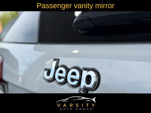 Used 2022 Jeep Grand Cherokee Laredo X AWD/4WD image 59