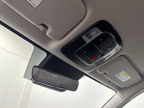 Used 2025 Hyundai Sonata SEL FWD image 28