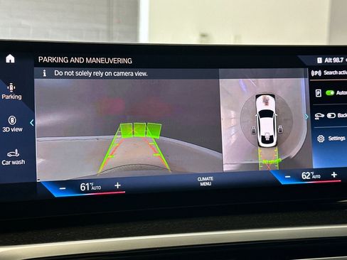 Used 2023 BMW i4 eDrive40 w/ Parking Assistance Package RWD image 19