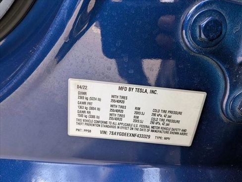 Used 2022 Tesla Model Y Long Range image 24