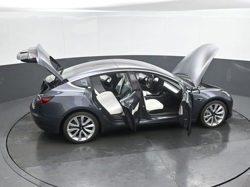 Used 2019 Tesla Model 3 Long Range image 48