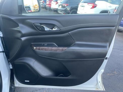 Used 2023 GMC Acadia Denali w/ Trailering Package image 21