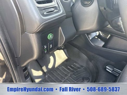 Used 2019 Honda HR-V EX image 21