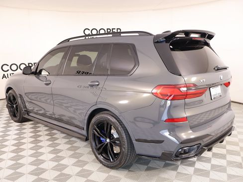 Used 2022 BMW X7 M50i AWD/4WD image 25