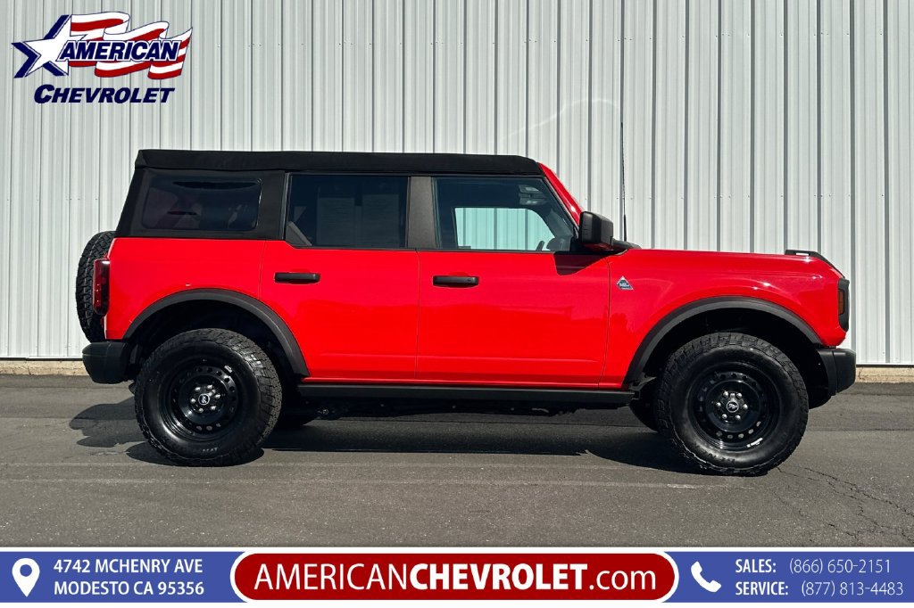 Used 2023 Ford Bronco Black Diamond AWD/4WD image 3