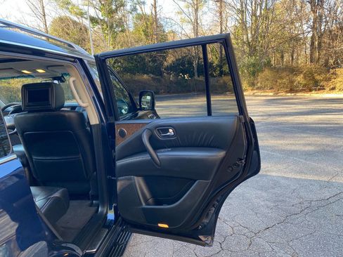 Used 2017 INFINITI QX80 4WD w/ Driver Assistance Package image 67