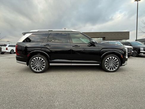 New 2026 Hyundai Palisade Calligraphy AWD/4WD image 2