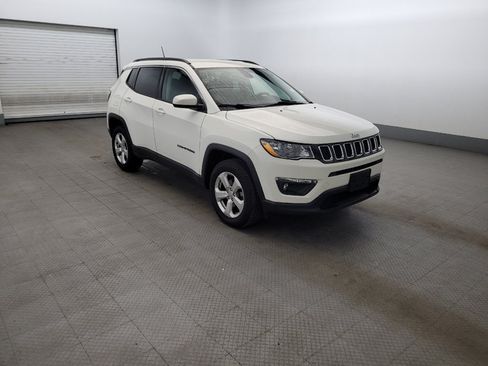 Used 2019 Jeep Compass Latitude w/ Popular Equipment Group AWD/4WD image 13
