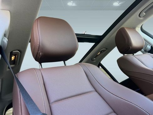 Certified 2025 Mercedes-Benz GLE 350 4MATIC image 26