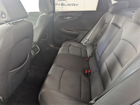 Used 2016 Chevrolet Malibu LT image 11