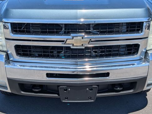Used 2008 Chevrolet Silverado 3500 LTZ AWD/4WD image 9