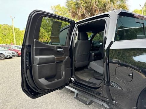 Used 2020 Chevrolet Silverado 1500 LT Trail Boss AWD/4WD image 24