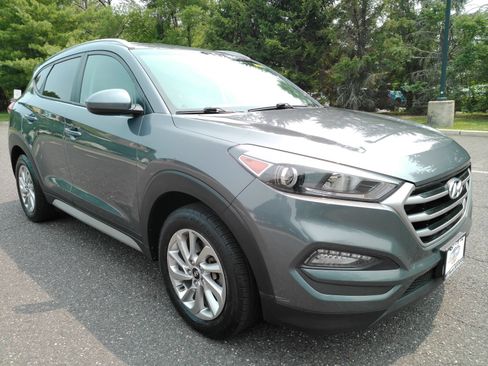 Used 2018 Hyundai Tucson SEL AWD/4WD image 2